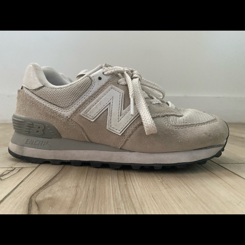 574 used new balance size 5